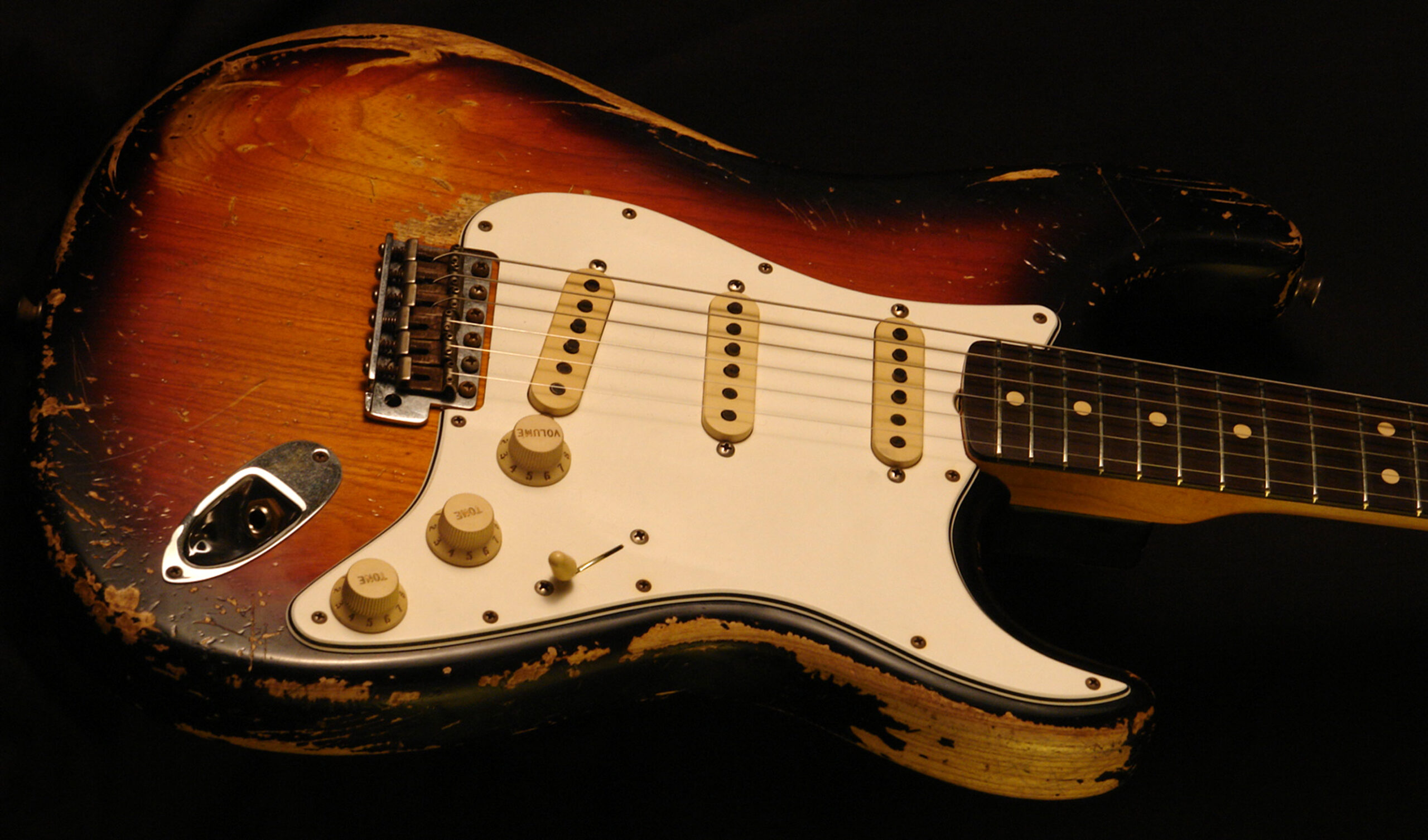 fenderstrathrf3tsbodyy
