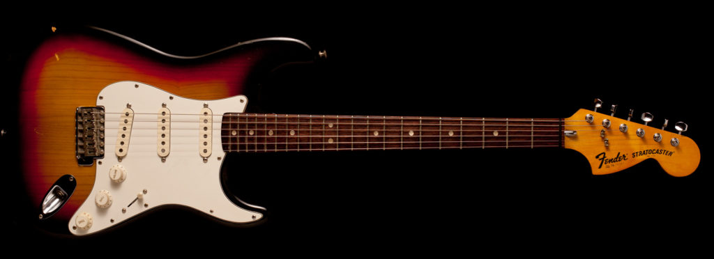 FenderStrat1976SB-1