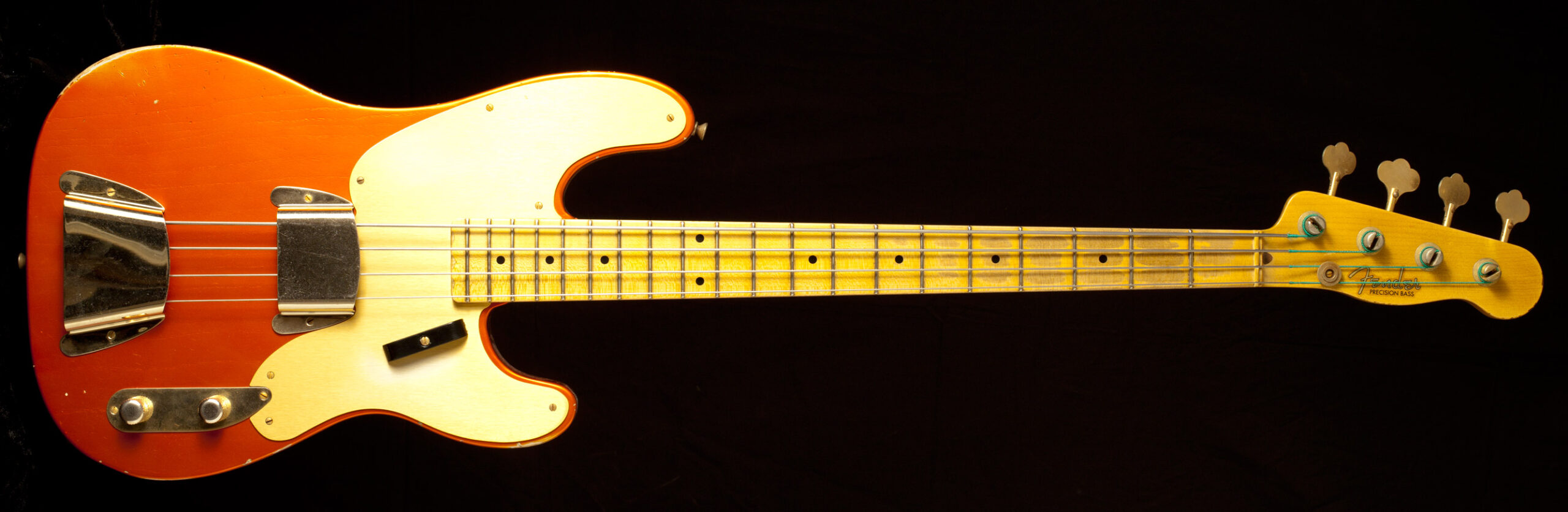 Fender Precision Bass 1951 Relic Candy Tangerine