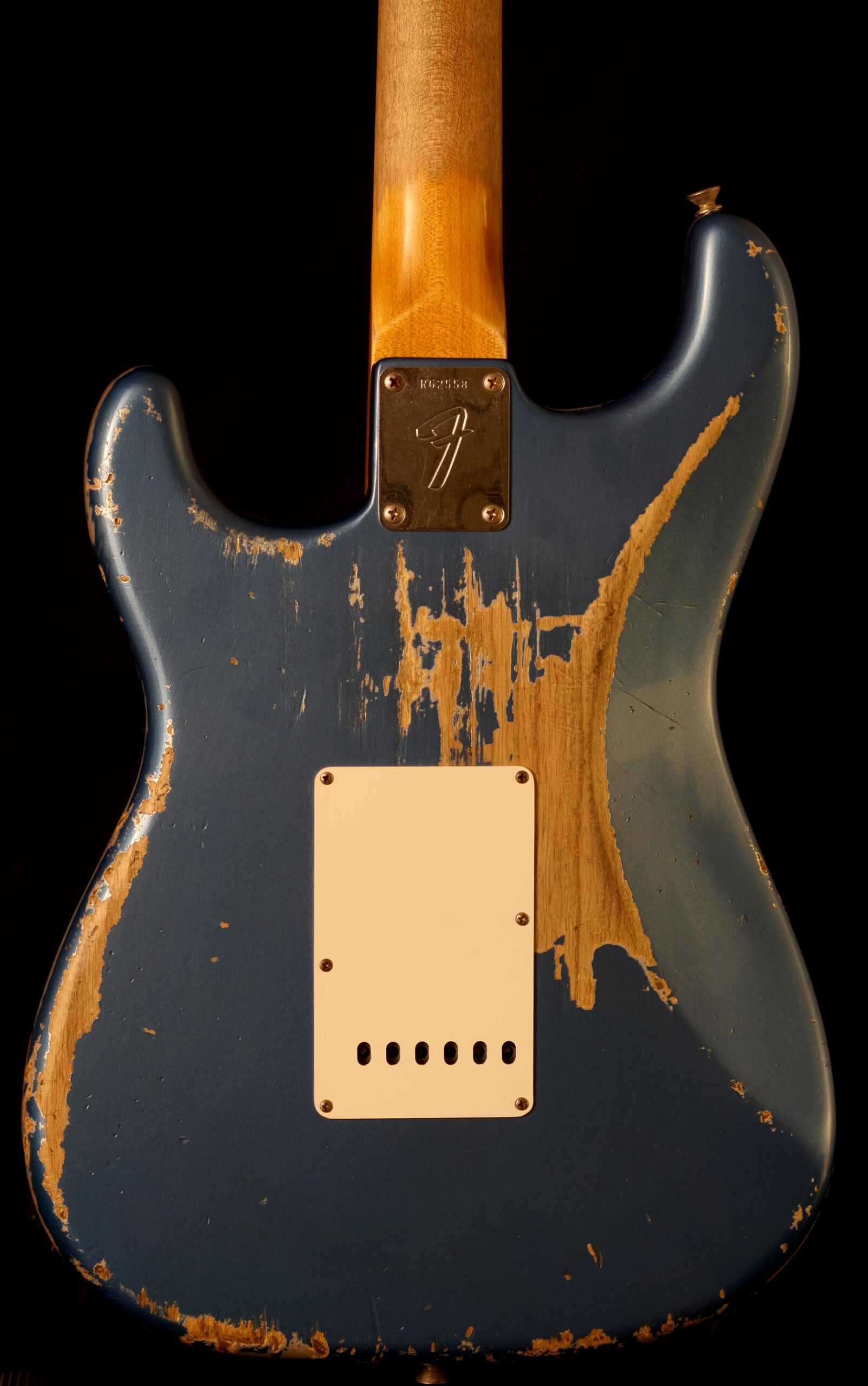 Fender Stratocaster '68 Heavy Relic Lake Placid Blue - Image 3