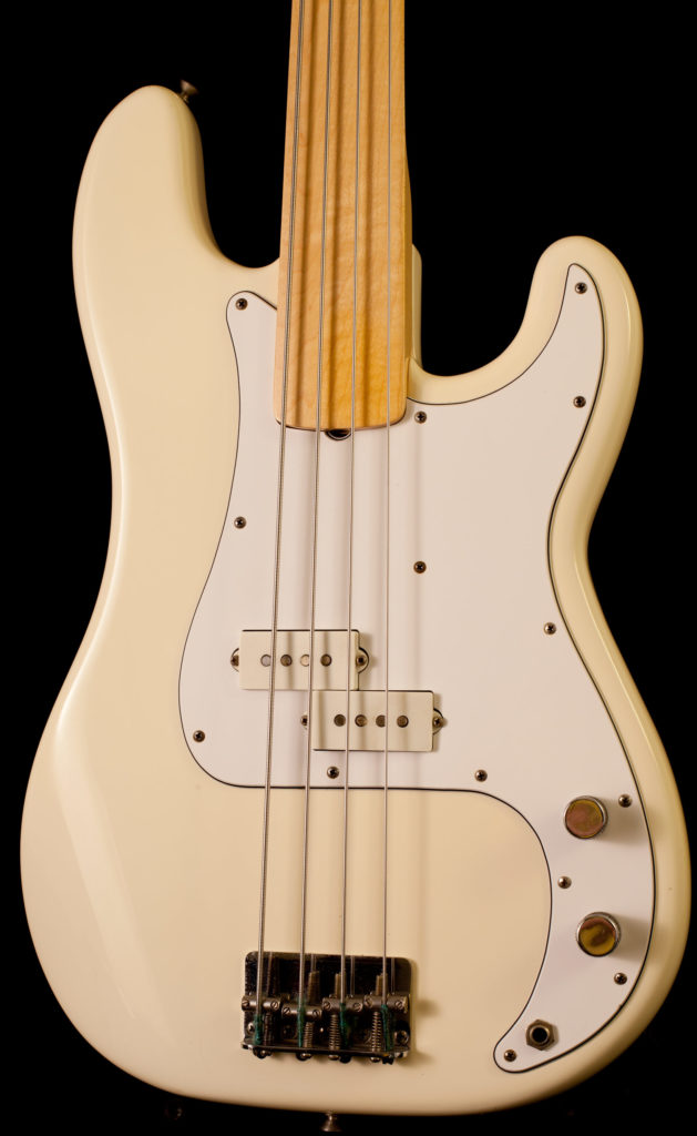 Fender Precision Bass Fretless 1979 Gitarren Total