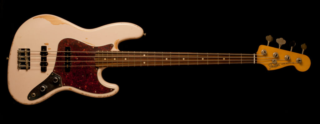 Fender Jazz Bass Artist Signature Flea Shell Pink