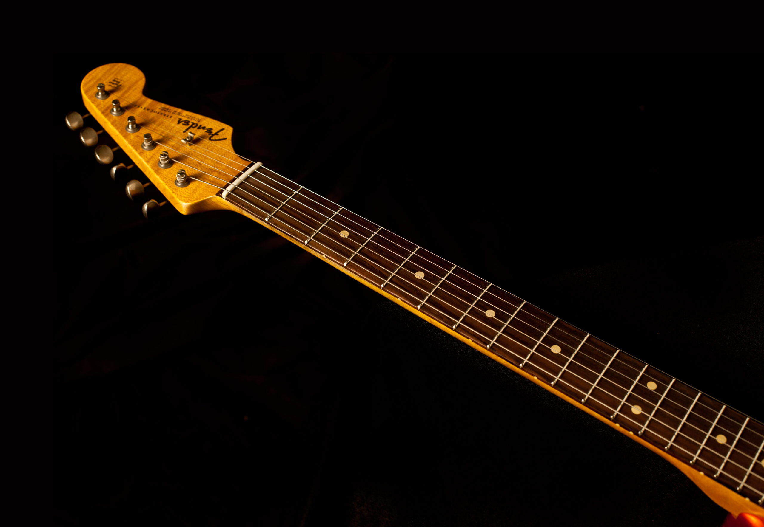 Fender Stratocaster '63 Heavy Relic Candy Tangerine - Image 10