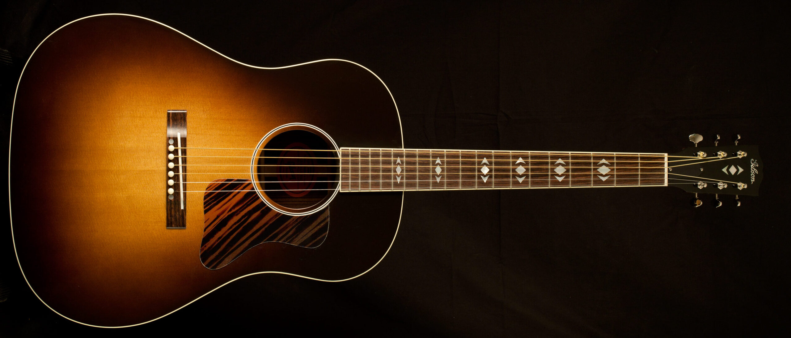 Gibson Advanced Jumbo Vintage Sunburst Made to Measure