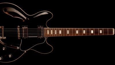 Gibson ES-330 Bigsby Ebony - Gitarren Total