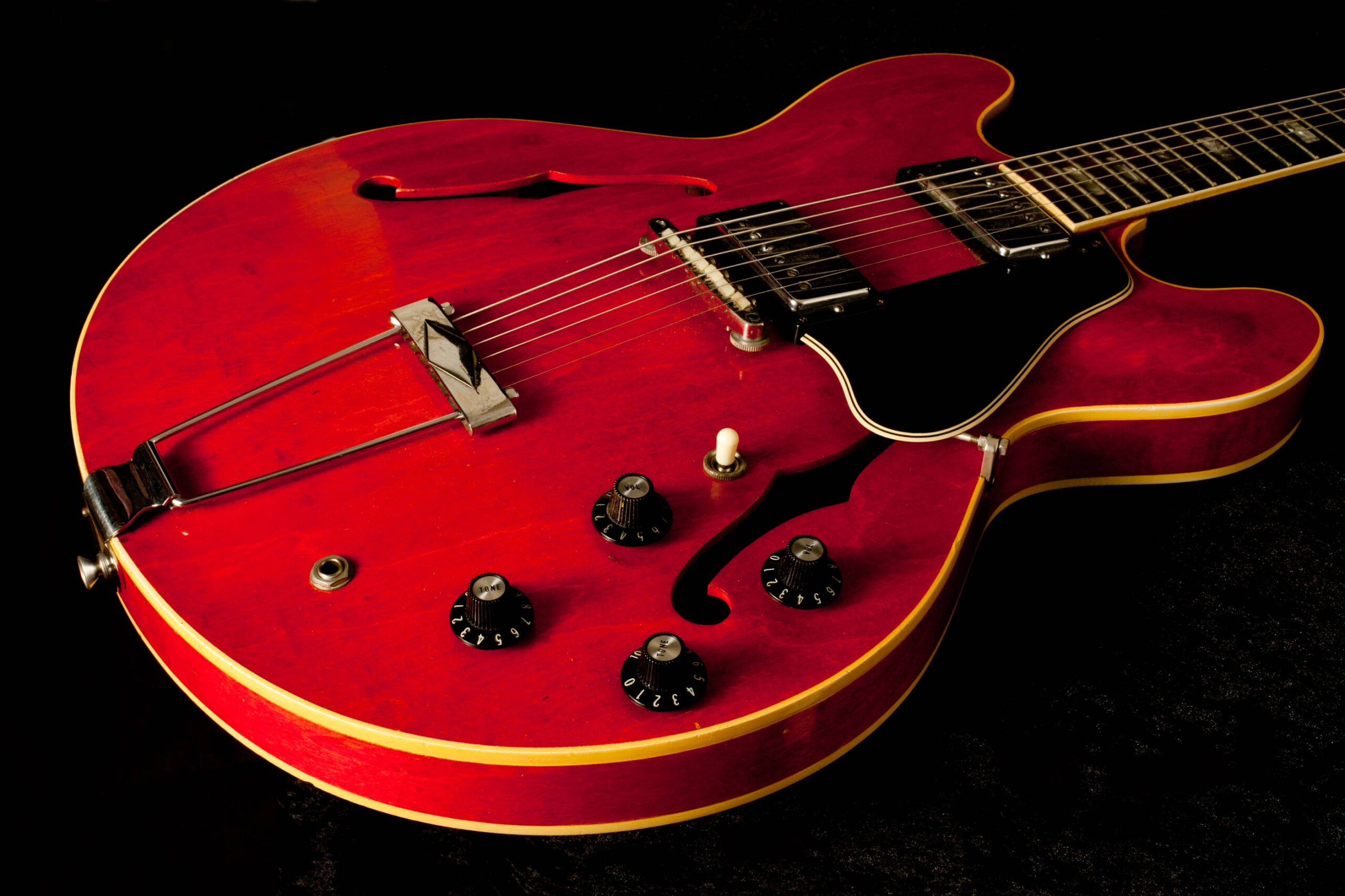Gibson ES-335 TD Cherry 1968 all original - Image 3