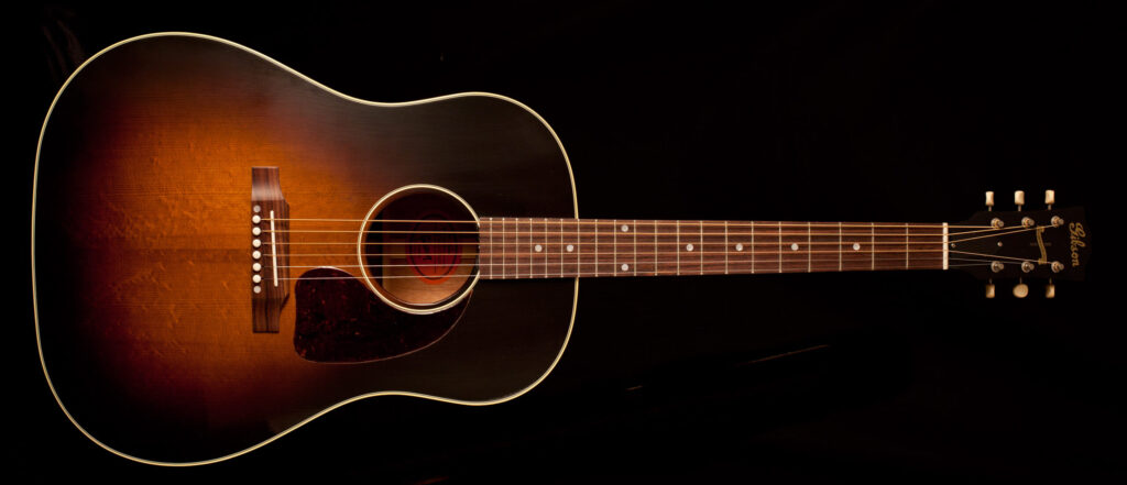 Gibson J-45 Vintage