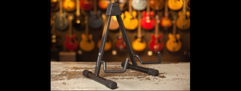 König & Meyer 17541 Akustik Gitarrenständer