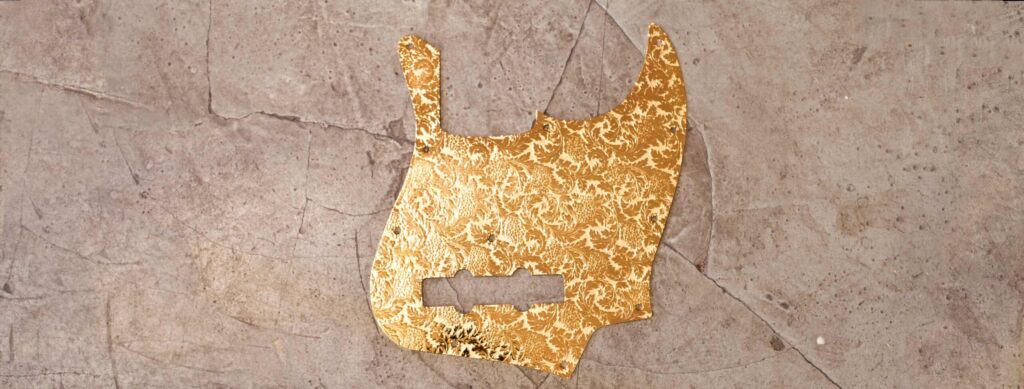 Metal Pickguard Jazz Bass Gold with Pattern