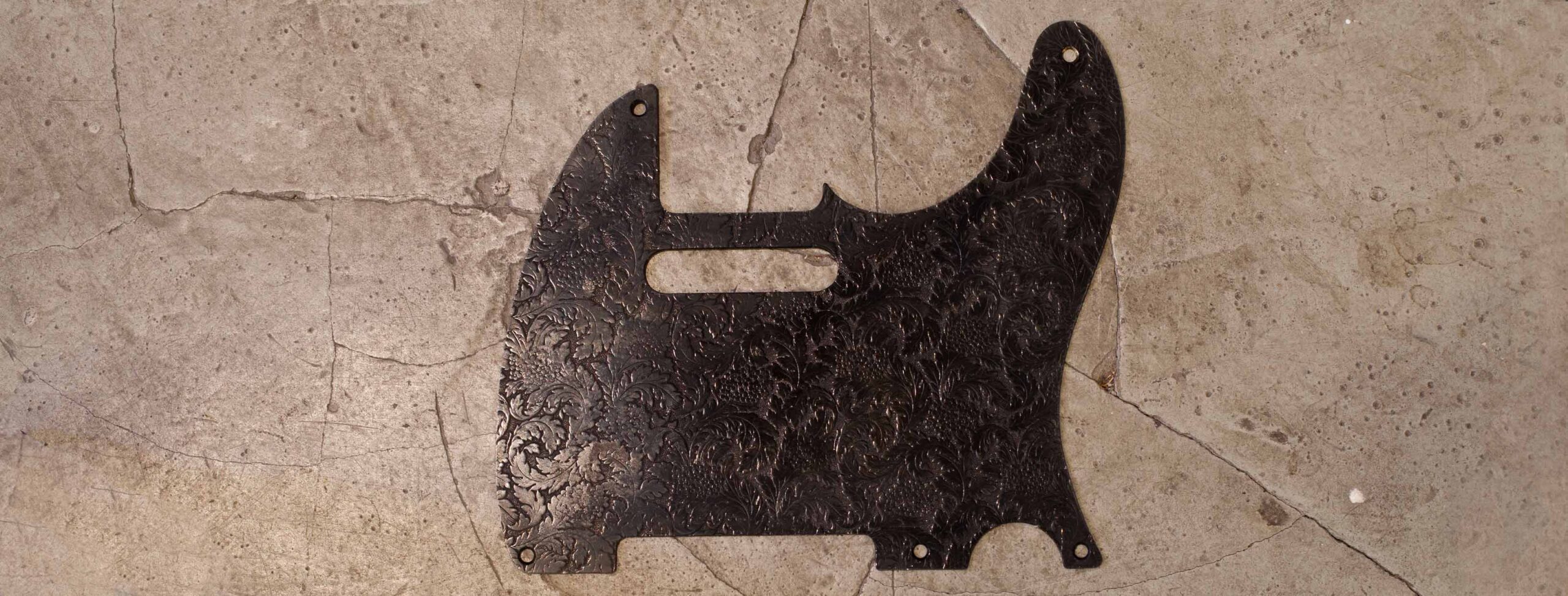Metal Pickguard Tele Black with Pattern