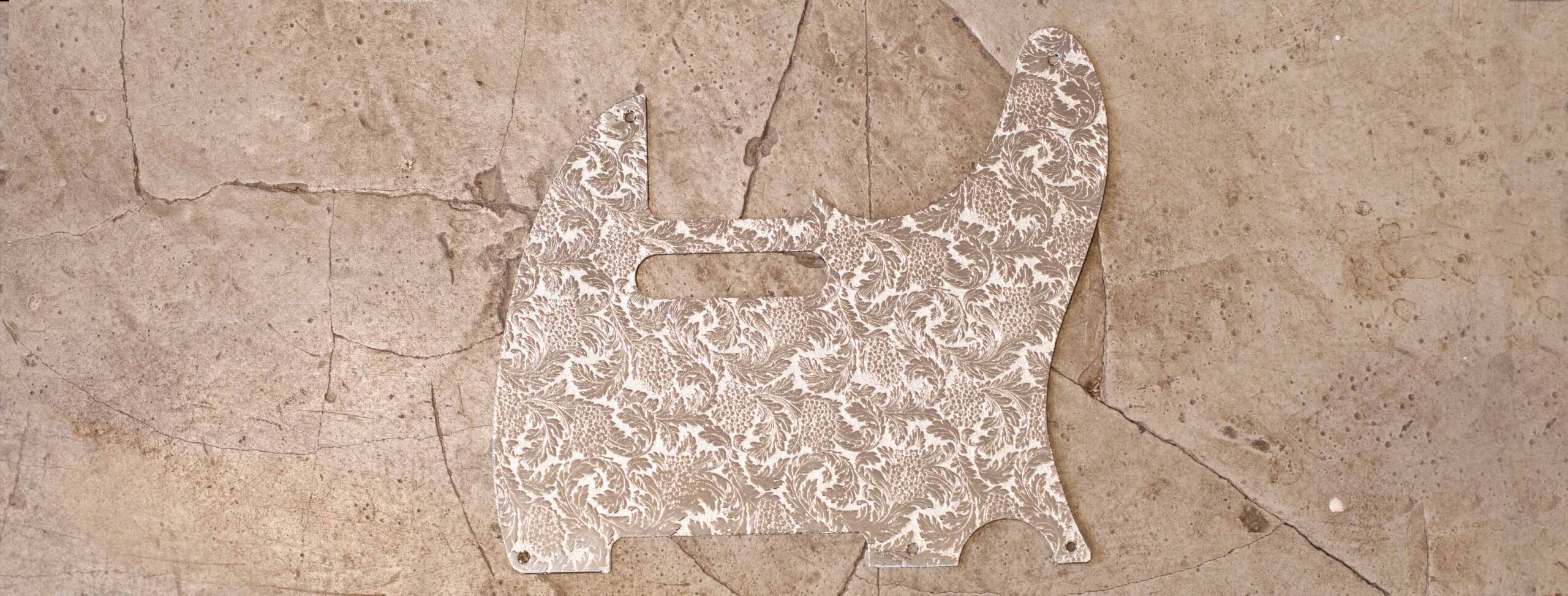 Metal Pickguard Tele Chrome with Pattern
