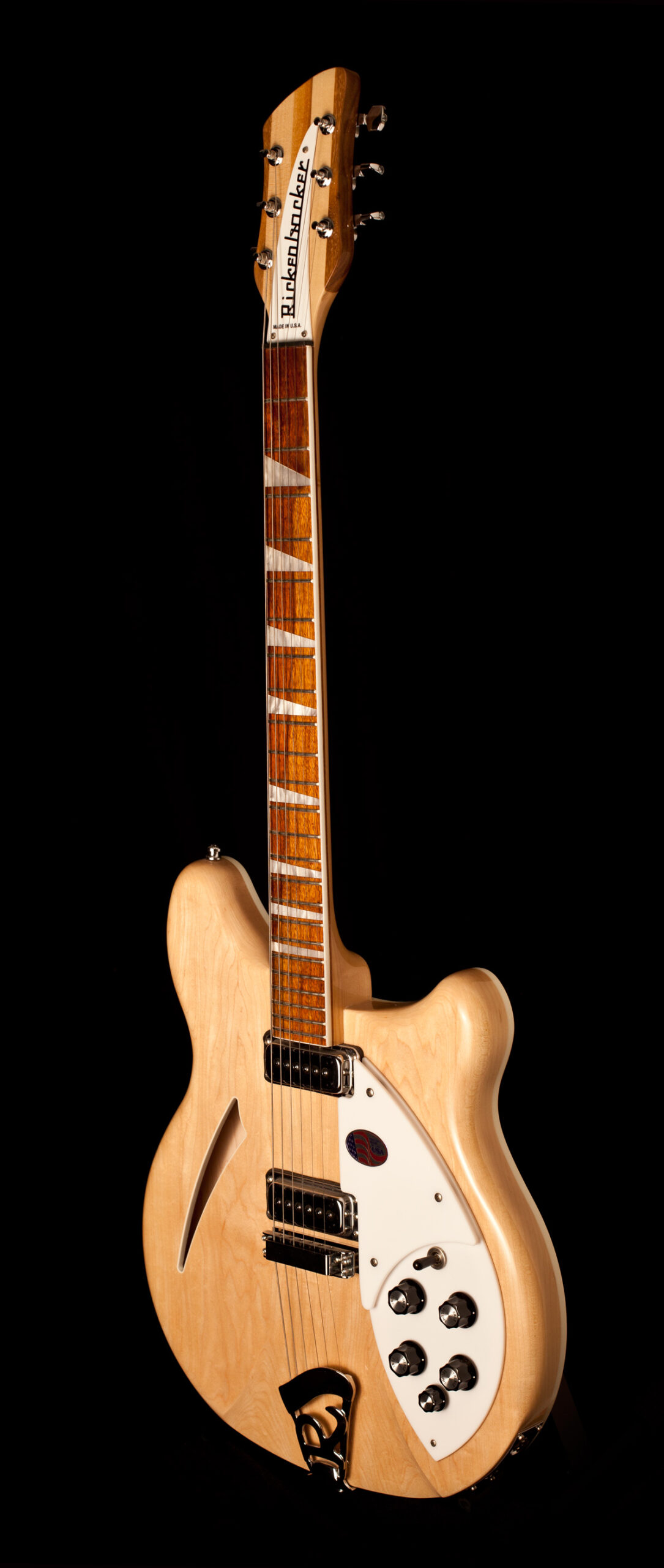 Rickenbacker 360 Mapleglo 2013 - Image 4