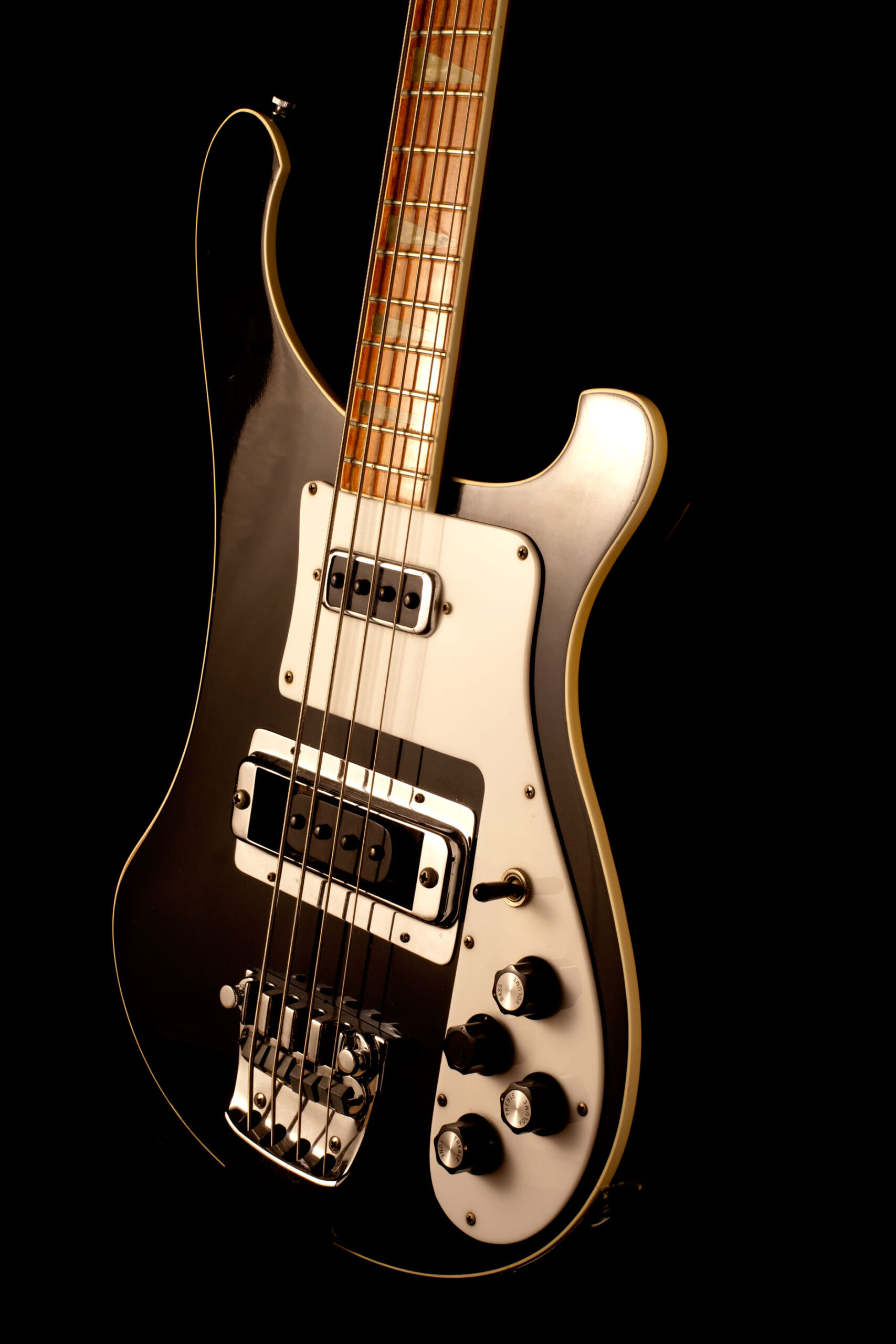 Rickenbacker 4001 Bass Jetglo 1981 - Image 4
