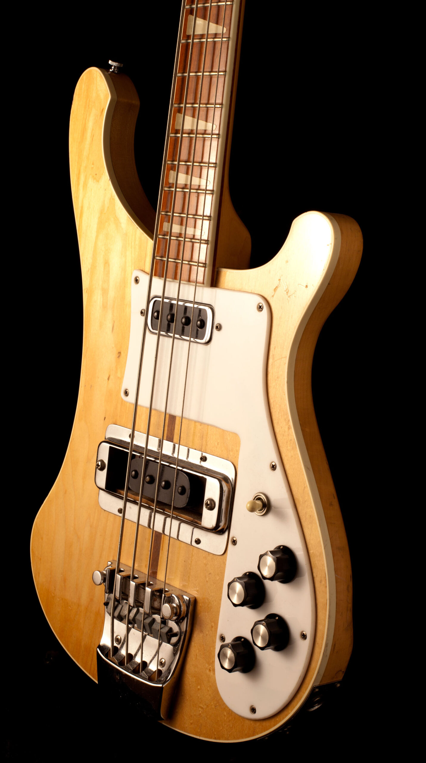 Rickenbacker 4001 Bass Mapleglo 1973 - Image 2