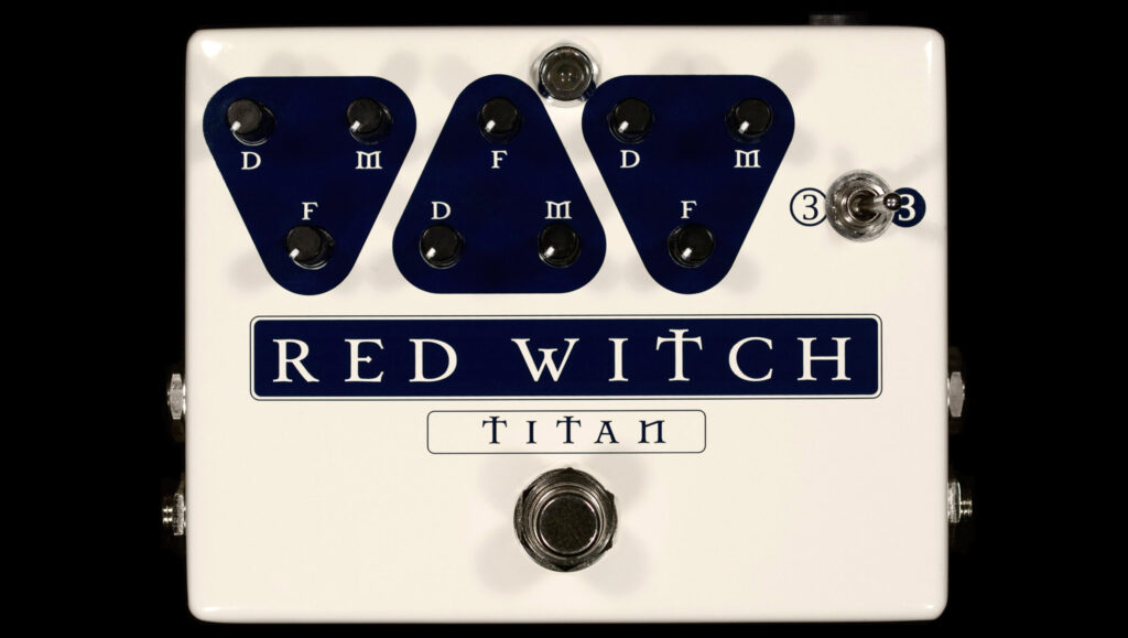 Red Witch Titan