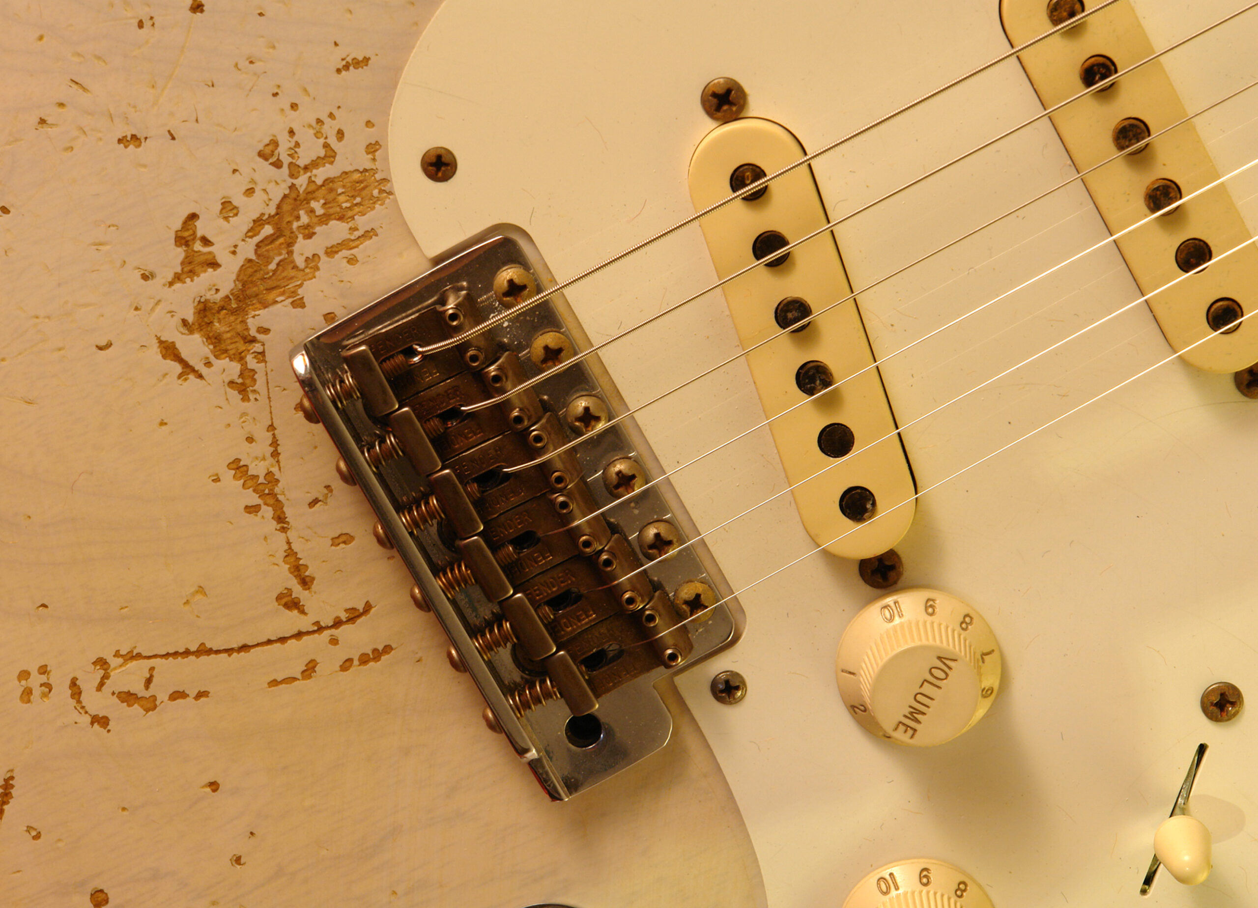 Fender Stratocaster '57 Heavy Relic Limited Collection - Image 4