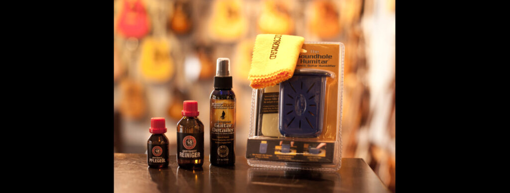 Acoustic Guitar Care Set