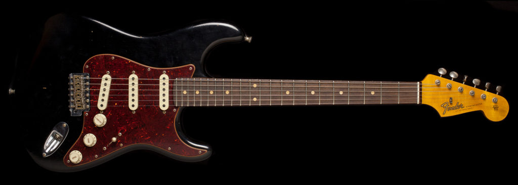Fender Stratocaster Postmodern Journeyman Relic Black