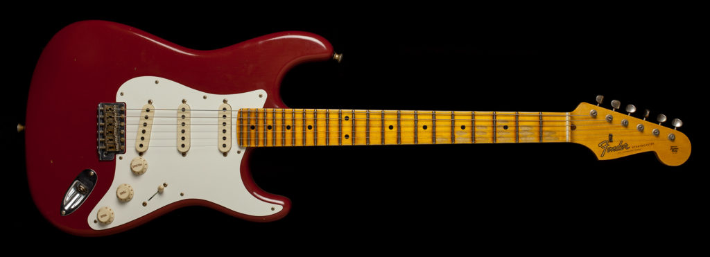 Fender Stratocaster Postmodern Journeyman Relic Cimarron Red