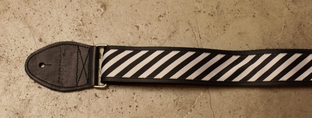 Souldier Strap Diagonal Black/White