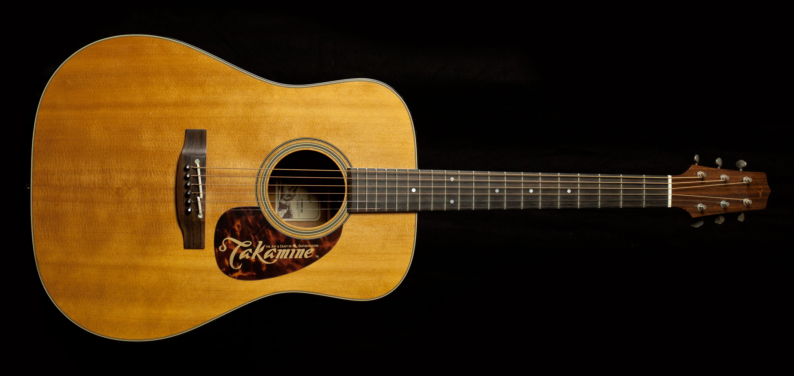 TAKAMINE TKS317F BRN · SANGLE GUITARE/BASSE NEUF.