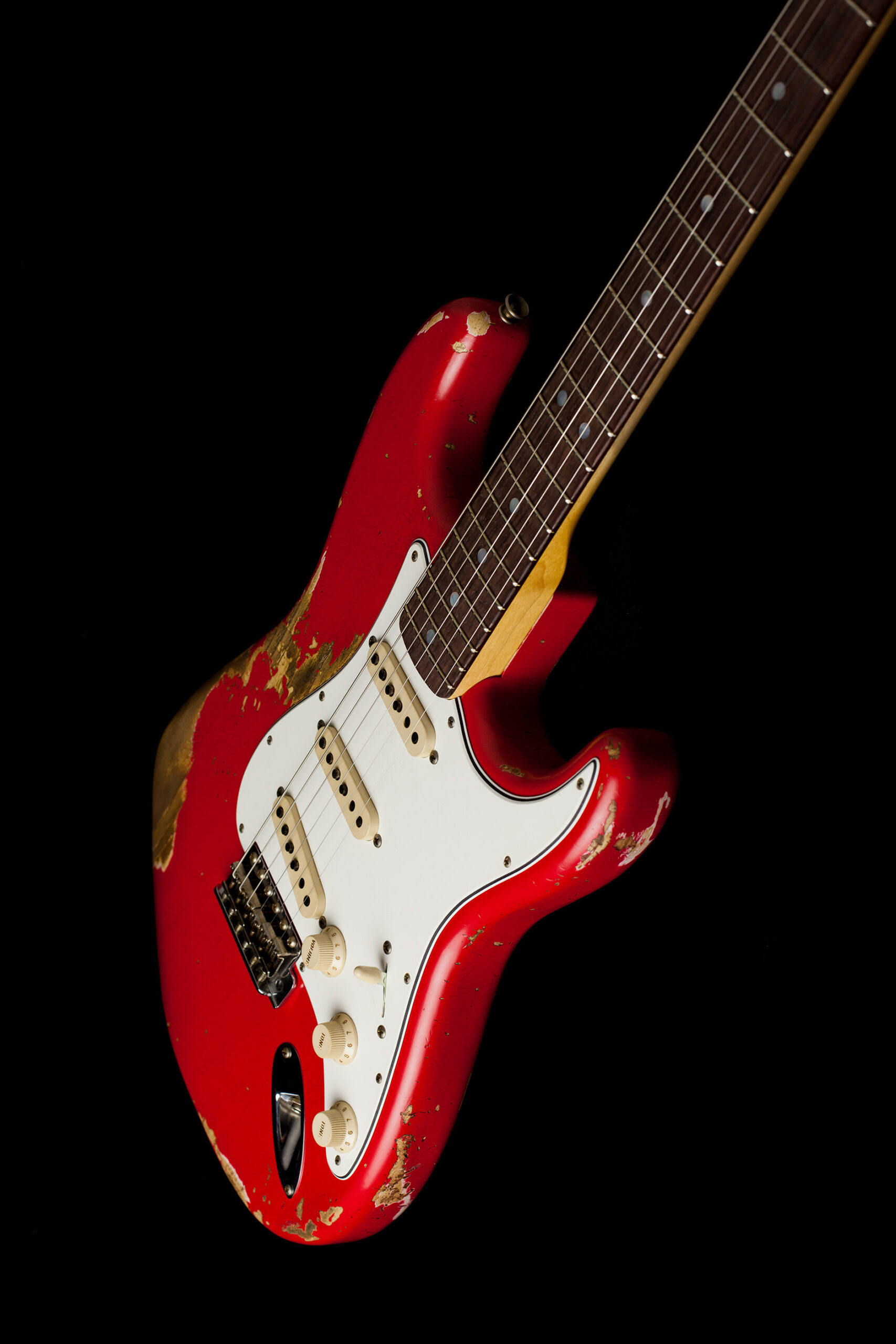 Fender Stratocaster '66 Heavy Relic Faded Hot Rod Red - Image 5