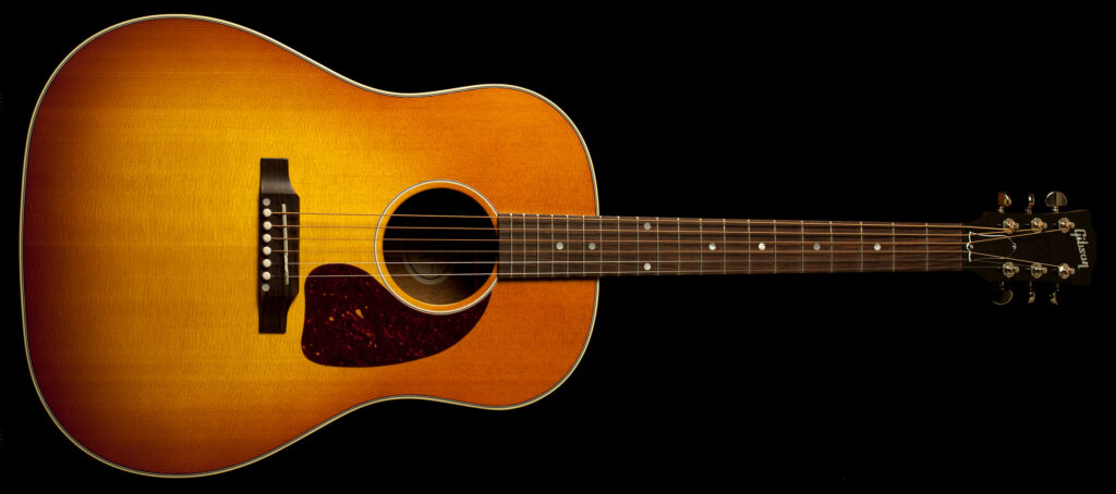 Gibson J-45 Standard Heritage Cherry Sunburst