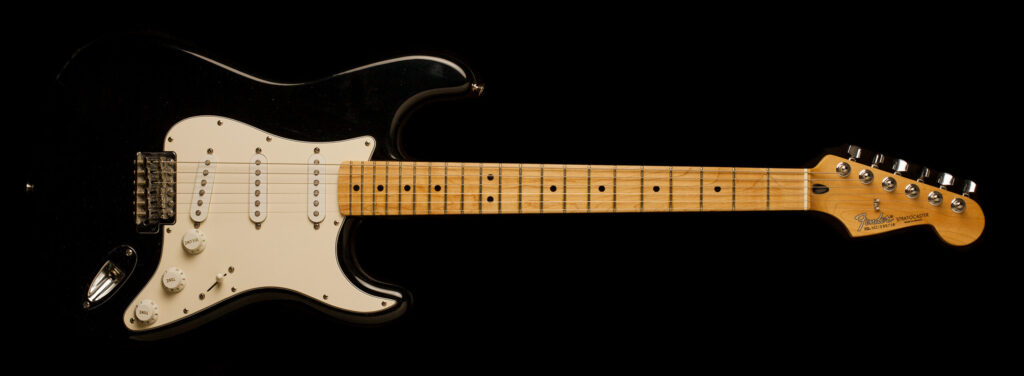 Fender Stratocaster Standard Black 2001