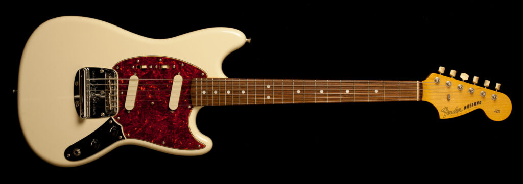 Fender Mustang Vintage White Made in Japan