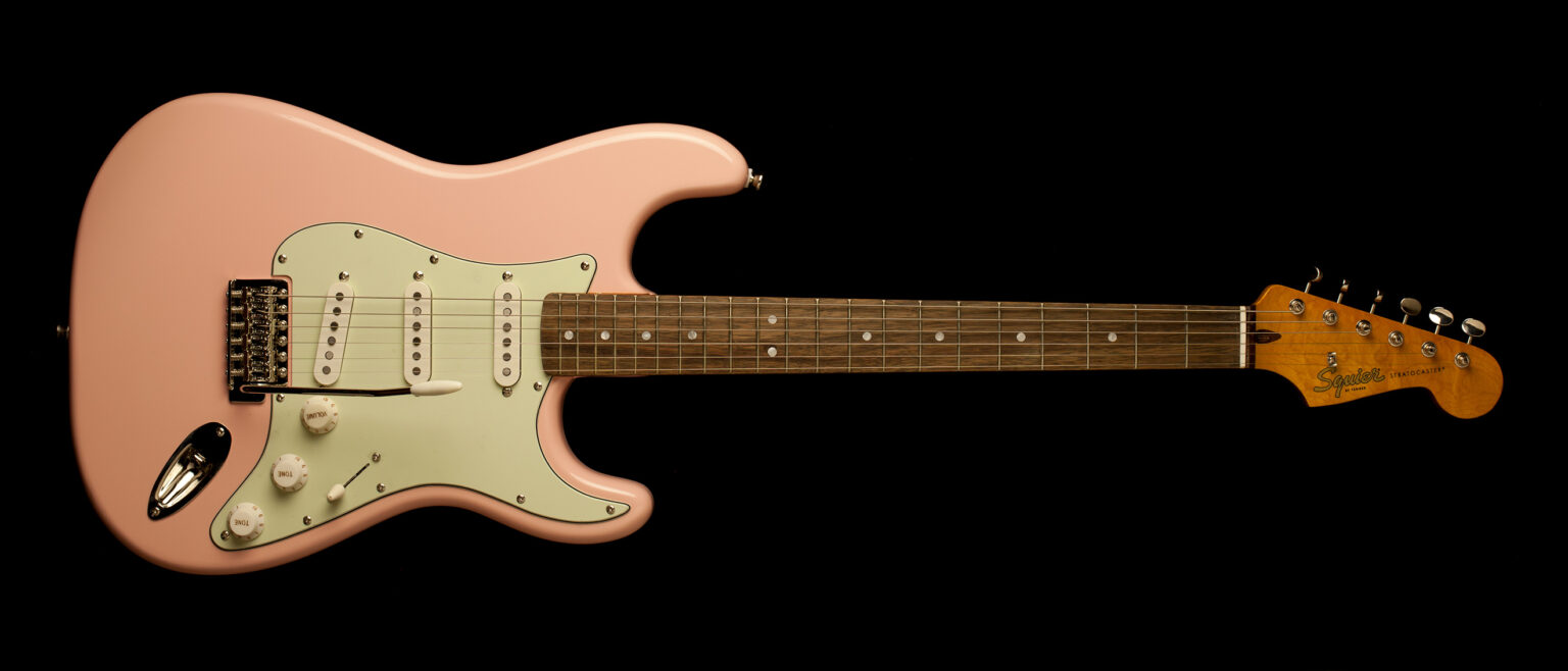 Squier Stratocaster Classic Vibe 60's Shell Pink Special Run