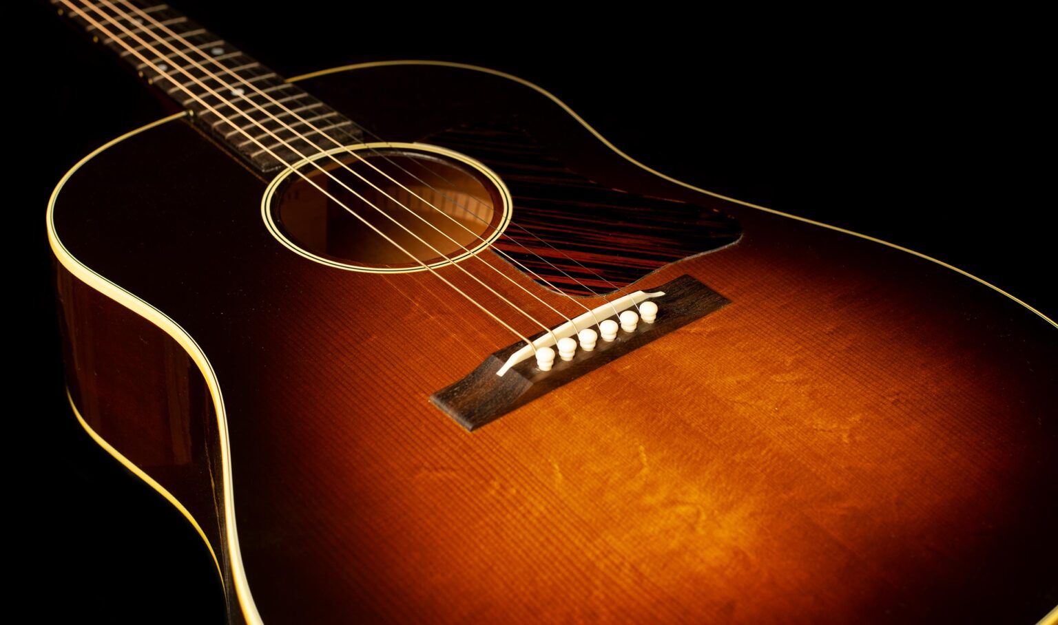 Gibson J-35 1936 Vintage Sunburst - Image 6
