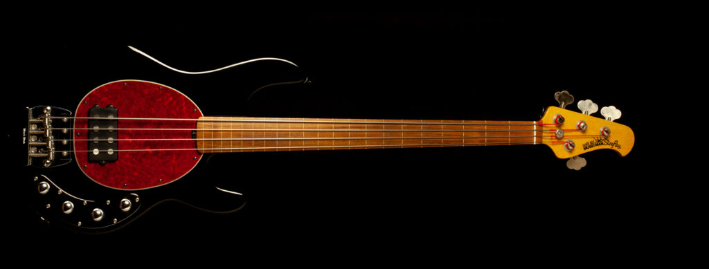 Music Man Stingray Black Fretless 1995