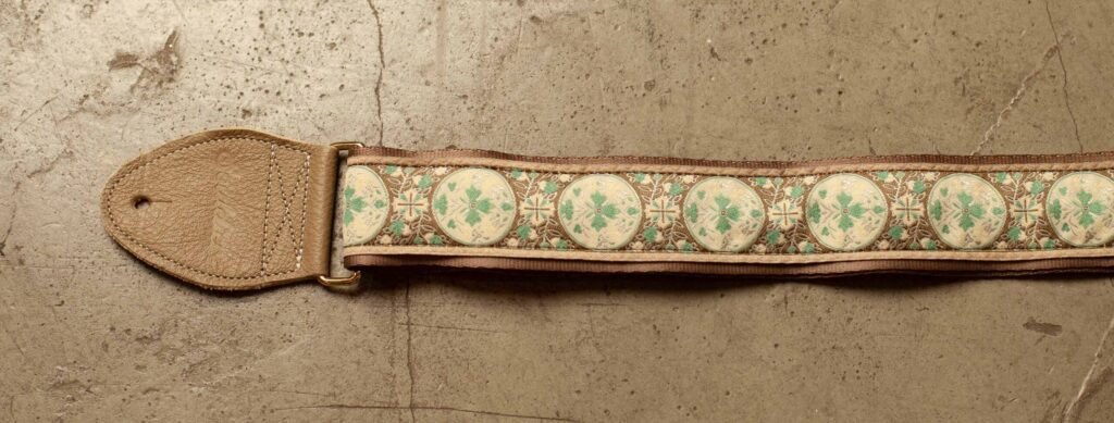 Souldier Strap Medallion Taupe