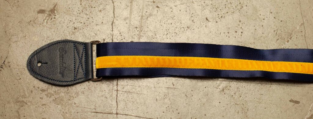 Souldier Strap Racing Stripe Yellow on Navy