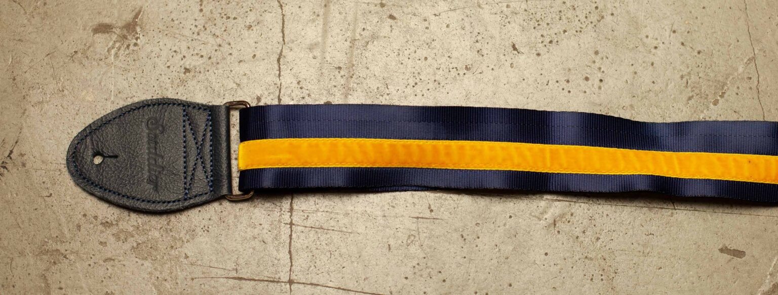 Souldier Strap Racing Stripe Yellow on Navy