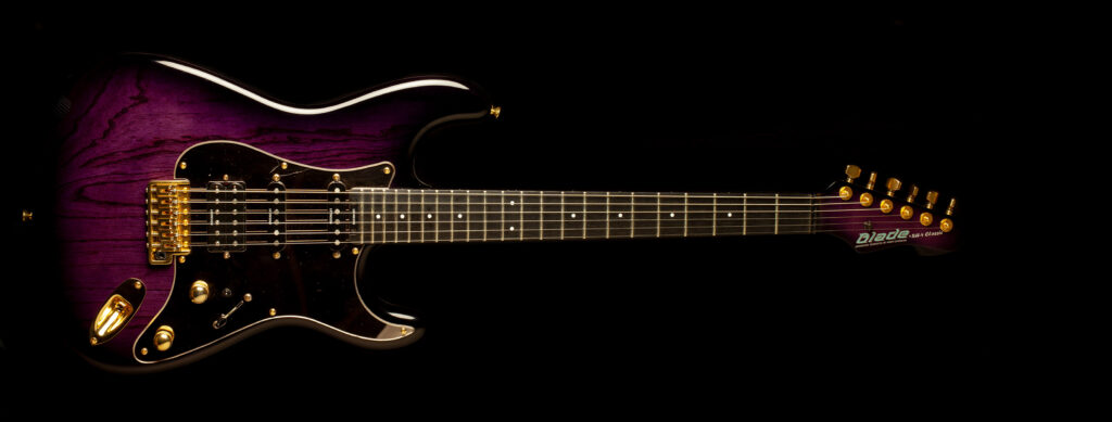 Blade RH-4 Classic HSS Misty Violet