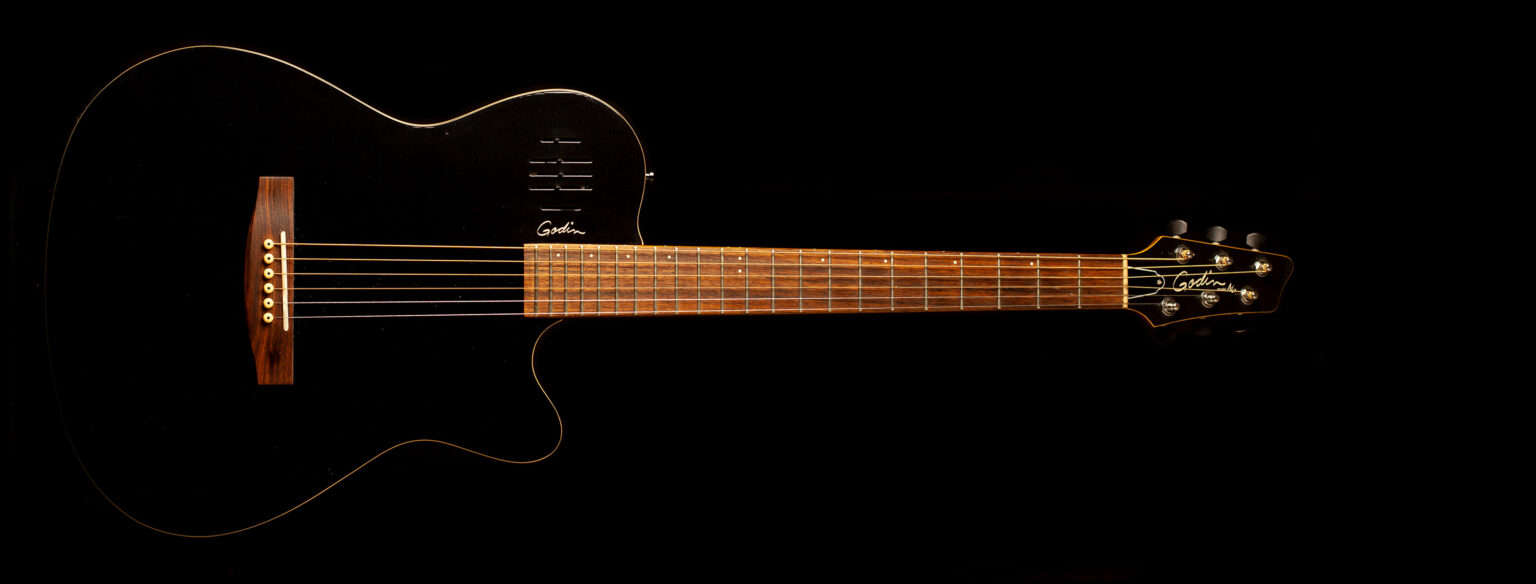 Godin A6 Black Pre-Owned