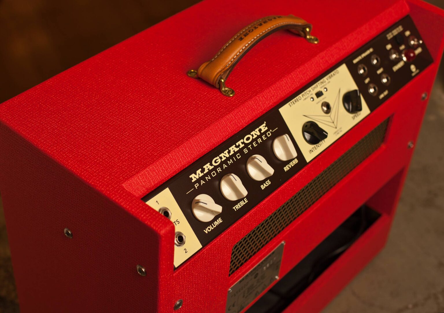 Magnatone Panoramic Stereo Combo HiWatt Red – Bild 3