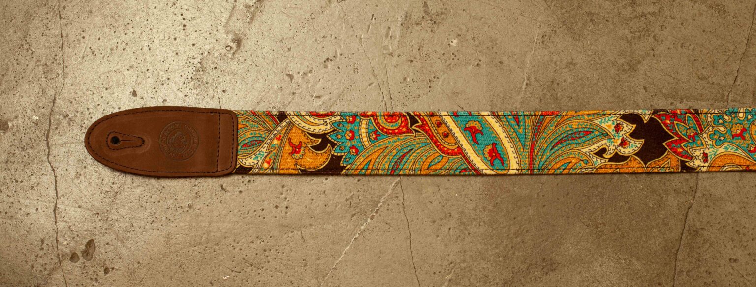 Bourbon Strap Velvet Cashmire