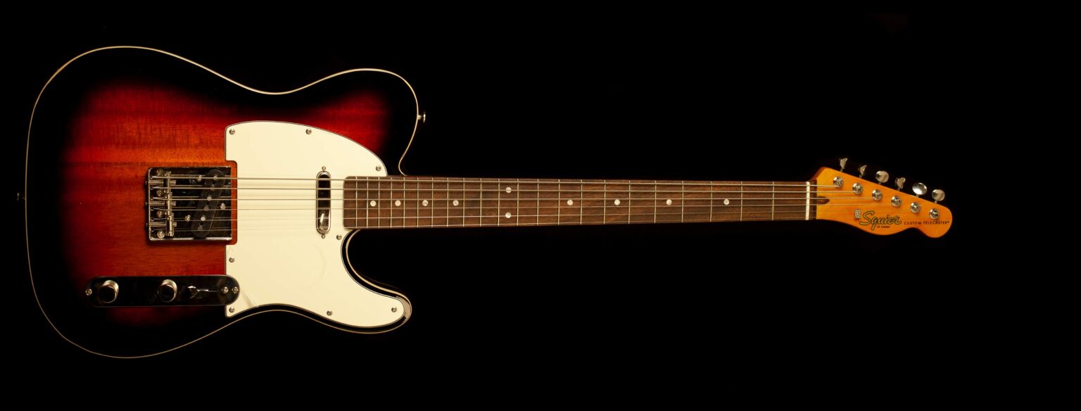 Squier Telecaster Baritone Classic Vibe 60's 3-Tone Sunburst