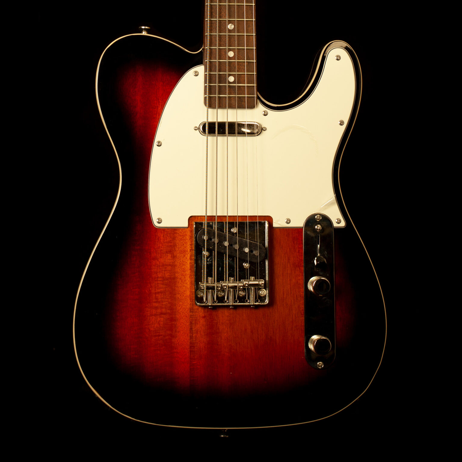 Squier Telecaster Baritone Classic Vibe 60's 3-Tone Sunburst – Bild 2