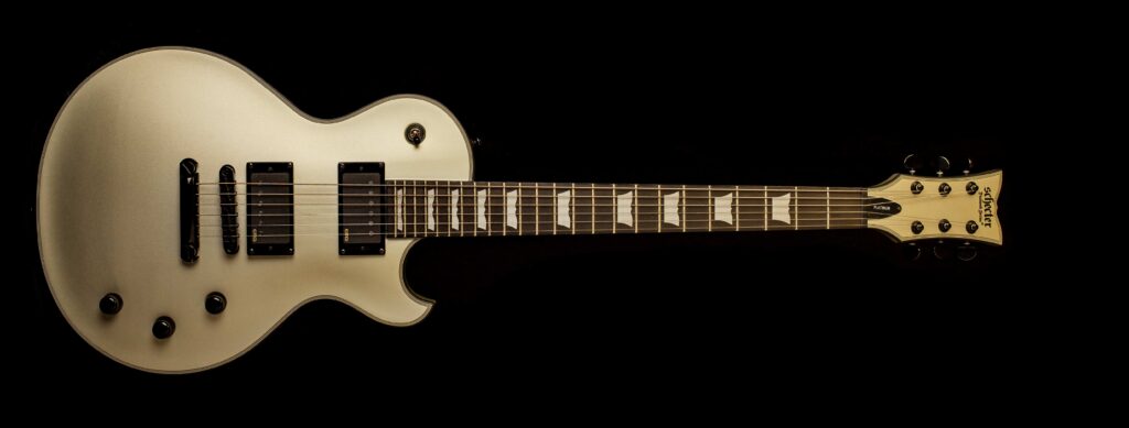 Schecter Solo-II Platinum Satin Silver