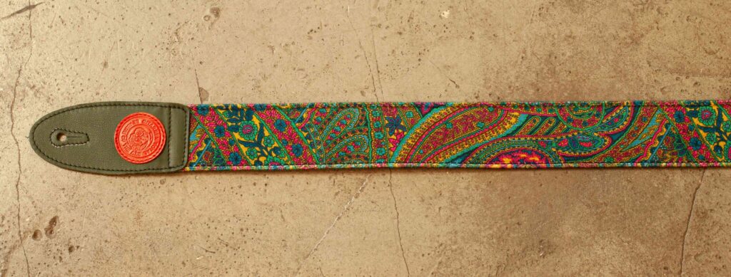 Bourbon Strap Velvet Moho