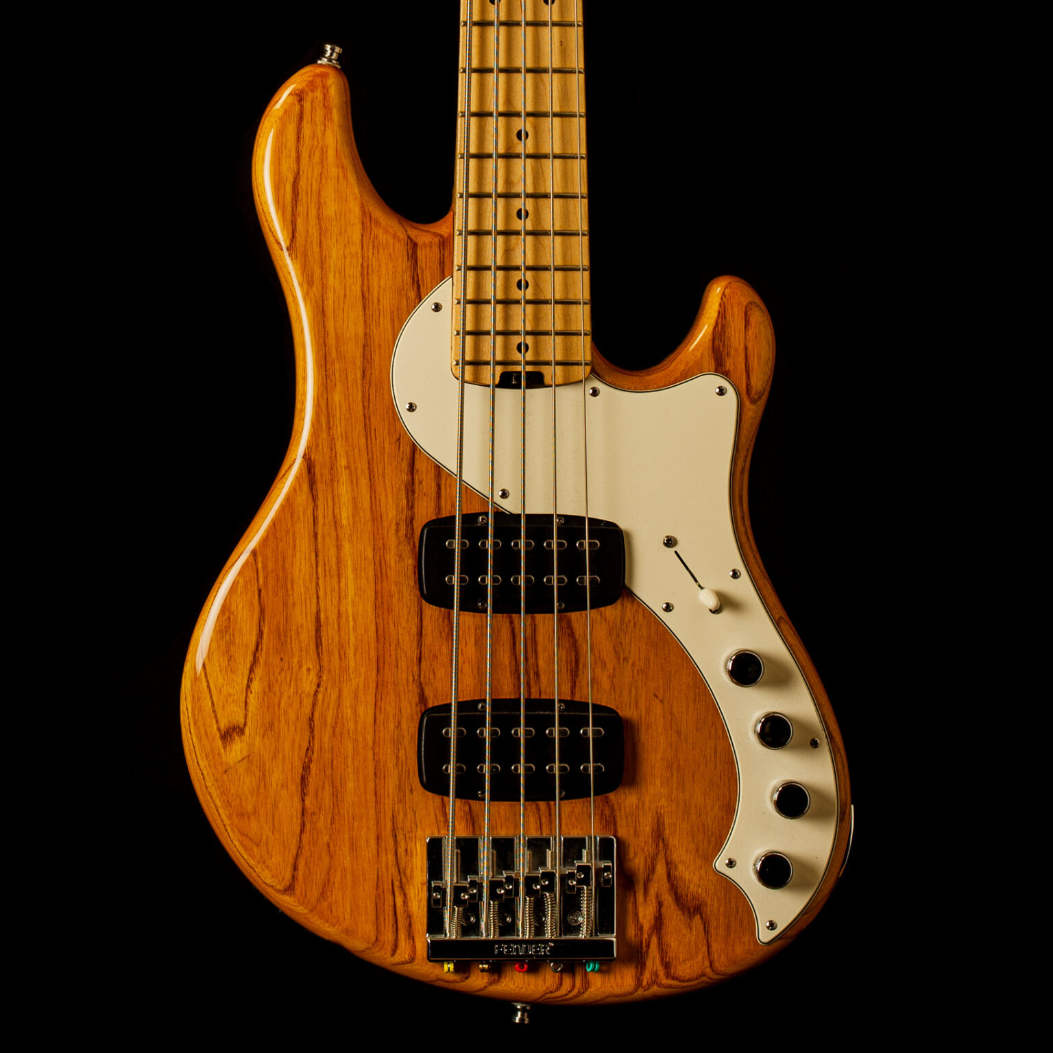 Fender American Deluxe Dimension Bass V HH Ash 2013 – Bild 2