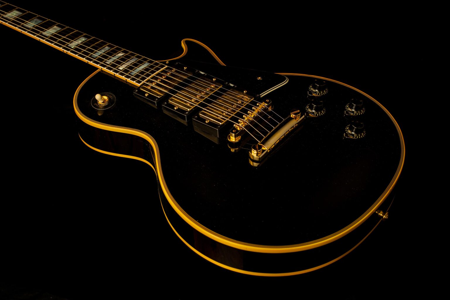 Gibson Les Paul Custom 1957 3-Pickup Ebony - Image 4