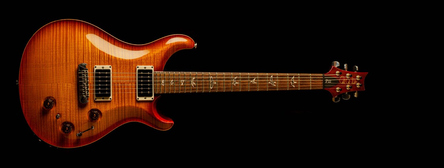 PRS P22 10 Top Black Gold Burst 2012