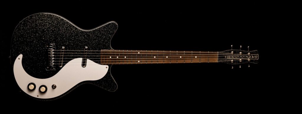 Danelectro '59MJ Black Metal Flake