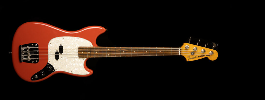 Fender Mustang Bass Vintera 60's Fiesta Red