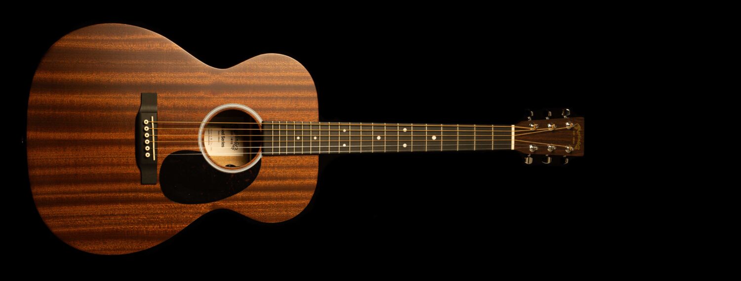 Martin 000-10E Road Series