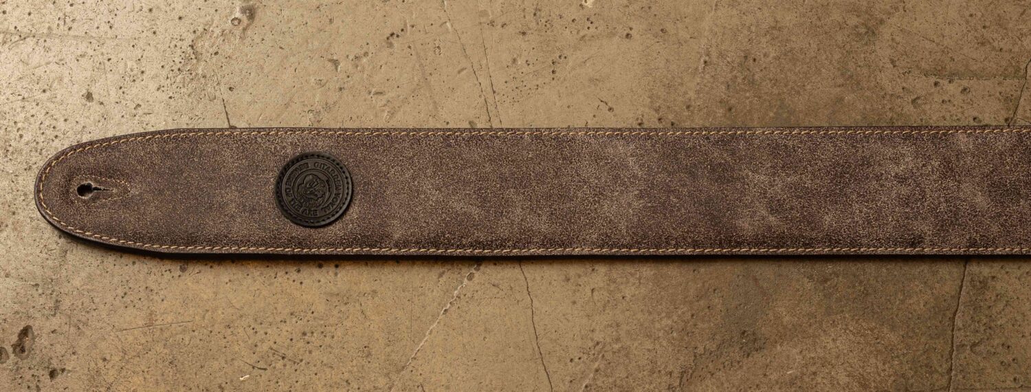 Bourbon Strap Crackle